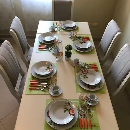 Sara's Shkodër